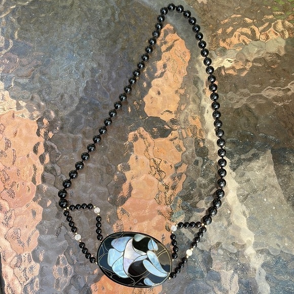 Vintage Lee Sands Mother‎ of Pearl Lily Shell Inlay Necklace - Picture 1 of 4